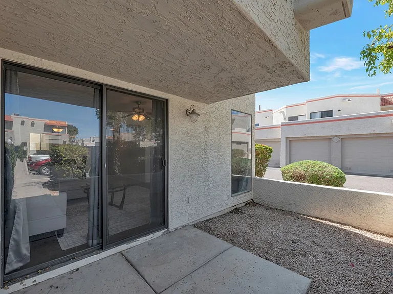 885 N Granite Reef Rd #61 — Photo 15