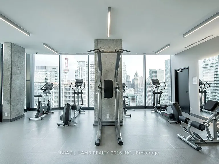 11 Charlotte St #501 — Photo 3
