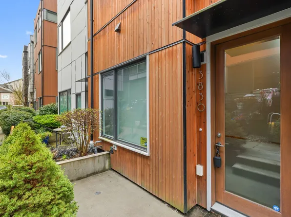 3830 California Ave SW, Seattle, WA 98116