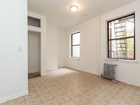 2nd image of 424 E 115th St #2C