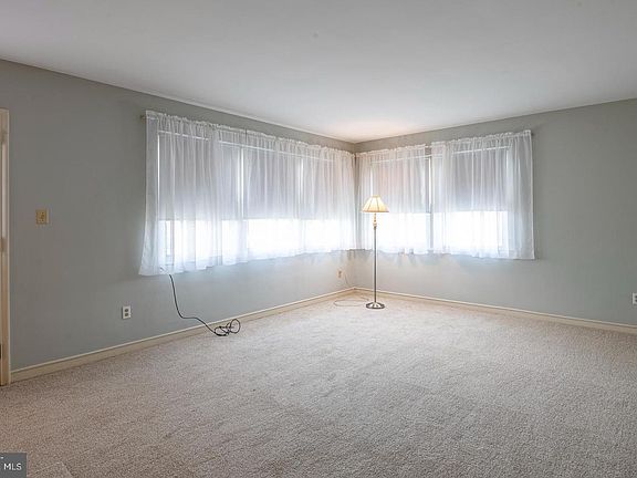4th image of 311 Mifflin Blvd