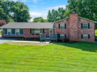 996 S Linden Dr, Alcoa, TN 37701
