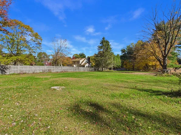 0 Hough Rd, Sutton, MA 01590