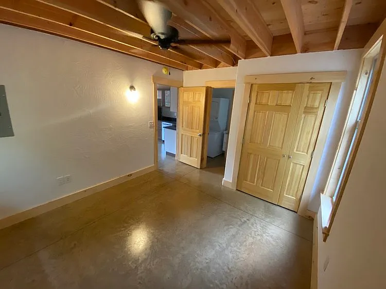 52 Main St #10 — Photo 5