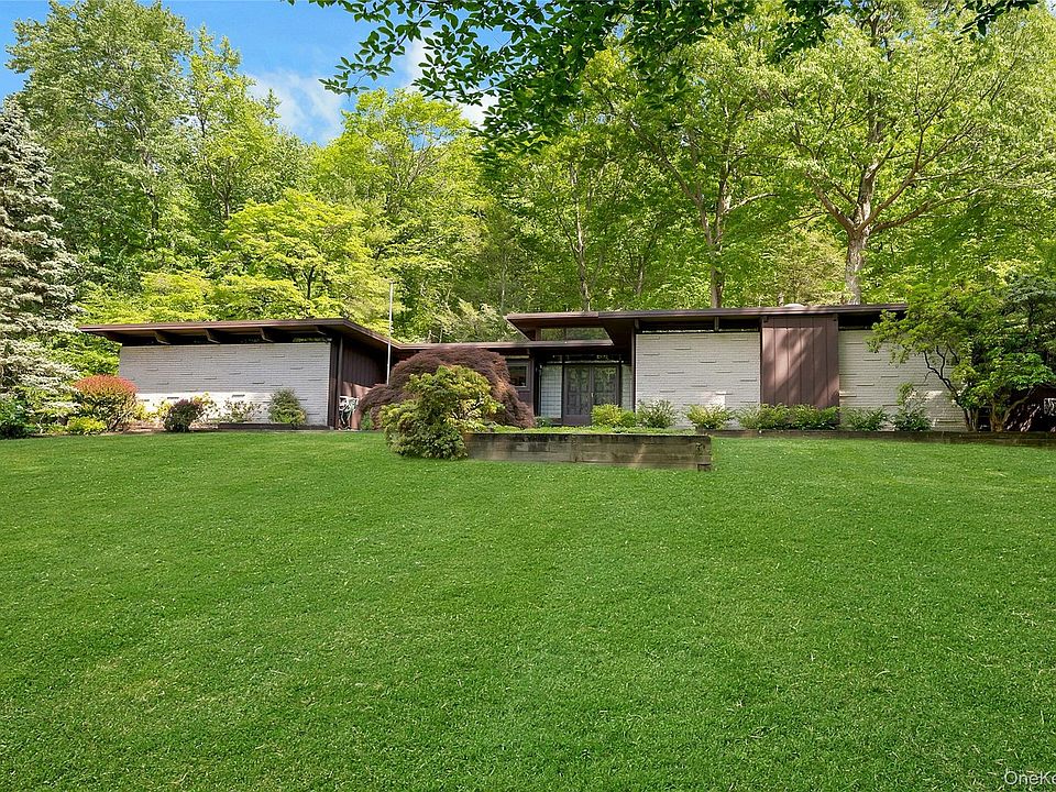 1st image of 65 Holly Place
