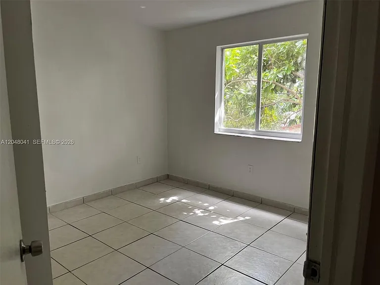 181 NW 47th Ave #25 — Photo 12