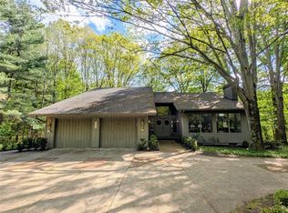 5441 Thomas Rd, Fairview, PA 16415