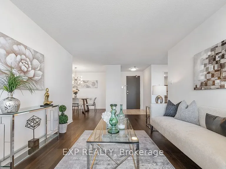 7250 Yonge St #1709 — Photo 3