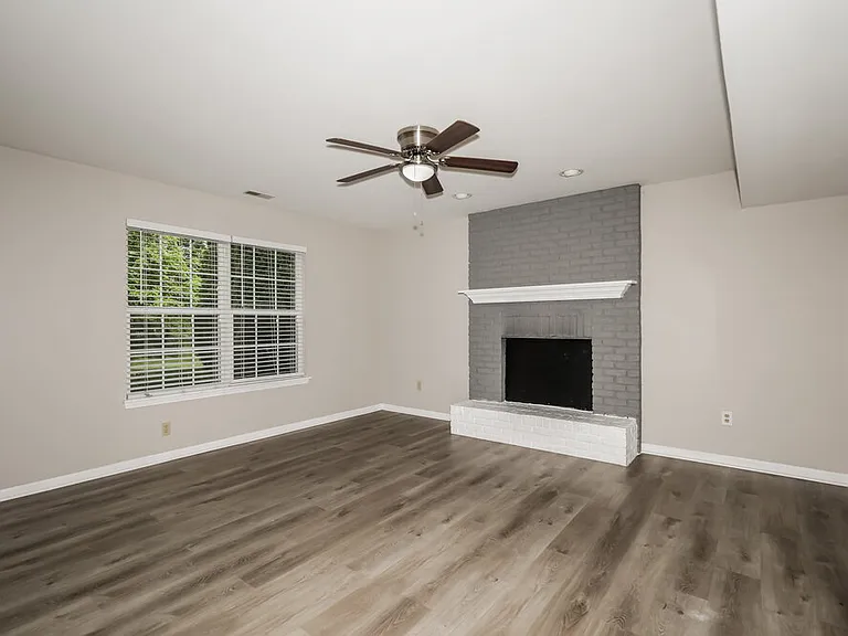 18864 Prairie Crossing Dr — Photo 5