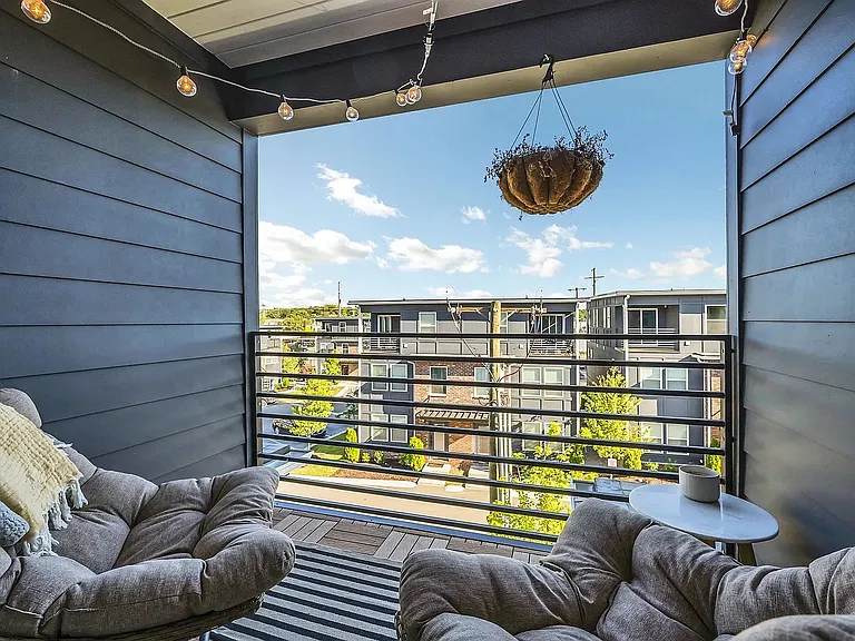 102 Duke St #33 — Photo 11