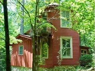190 Sourwood Trl, Roswell, GA 30075