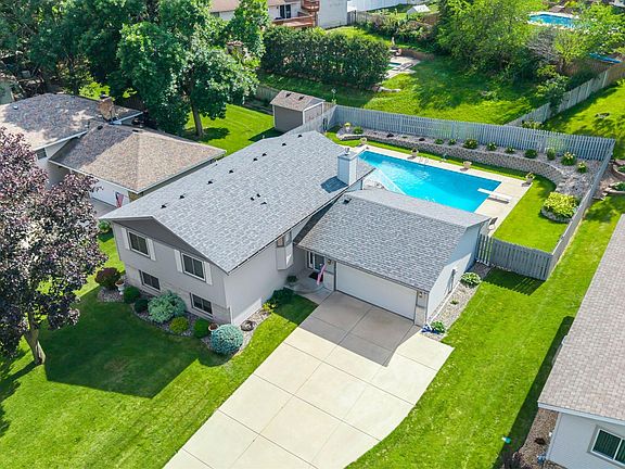 4th image of 5213 Overlook Dr