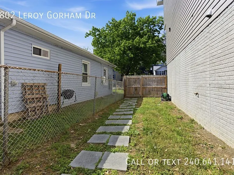 4802 Leroy Gorham Dr — Photo 26