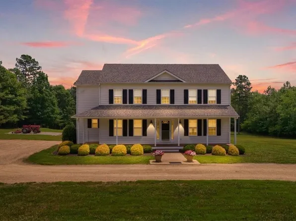 4707 Richmond Rd, Amelia Court House, VA 23002