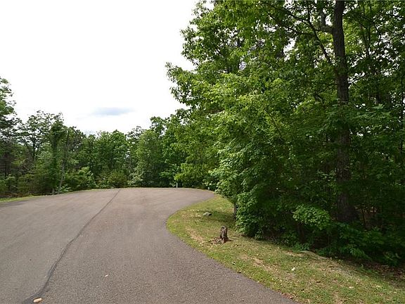 2nd image of 206R Mystic Trail Ln