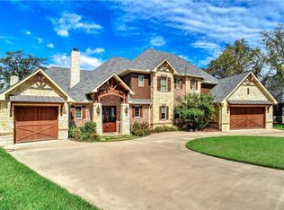 115 Mohawk Cv, Lake Kiowa, TX 76240