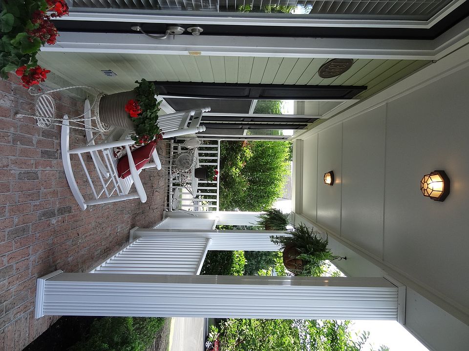 Front porch downstairs