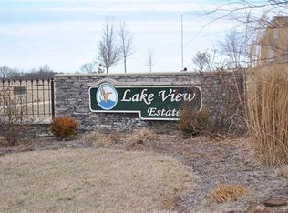 1020 Edgewater Ln, Bowling Green, KY