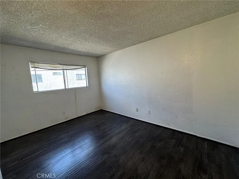 3751 Harvill Ln — Photo 6