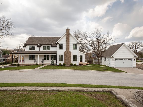 5th image of 9852 W 144th Pl