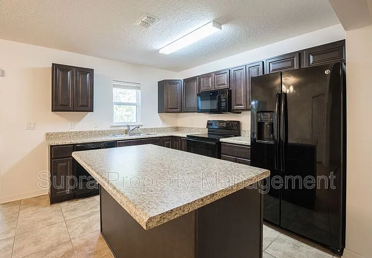 11657 Hickory Oak Dr — Photo 13