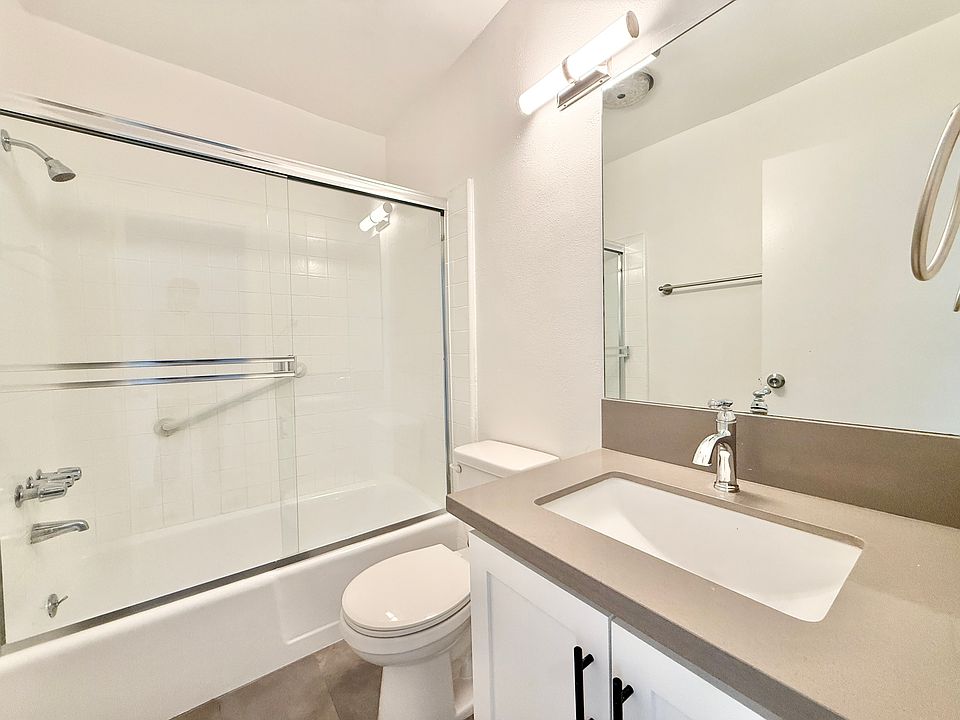 1st image of 829 S Gramercy Dr #209