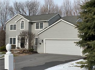 4892 Cornish Heights Pkwy, Syracuse, NY 13215