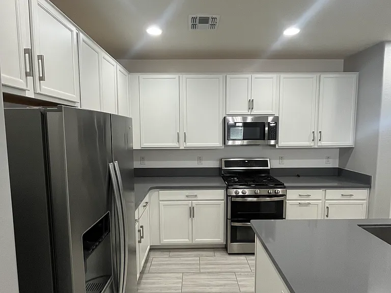 21013 W Almeria Rd — Photo 21