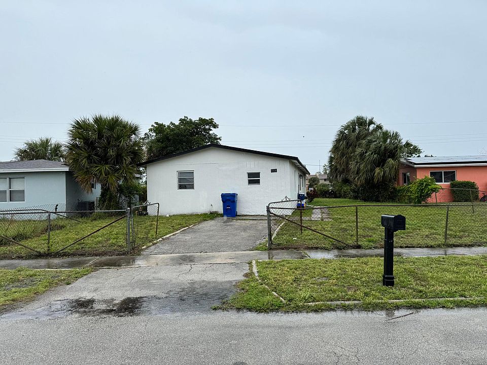 1st image of 1536 N 24th Court