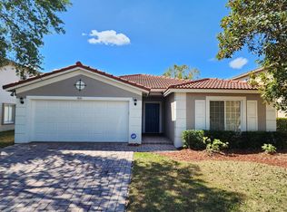 1910 SW Newport Isles Blvd, Port Saint Lucie, FL 34953