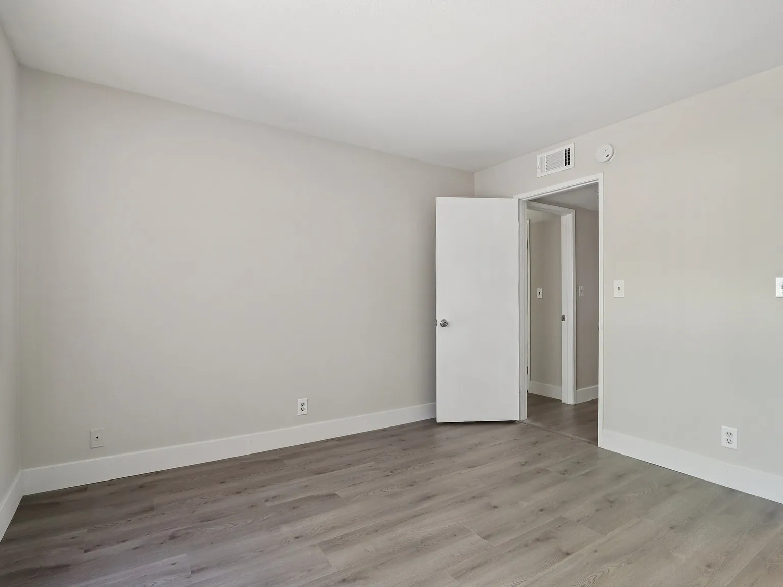 Kenoaks Venture — Photo 4