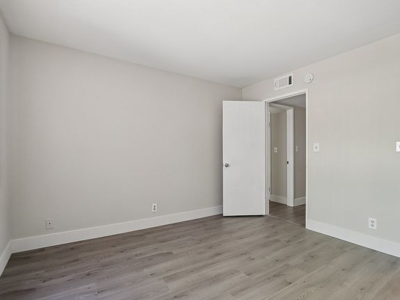 4th image of 421 N Kenneth Rd APT 109