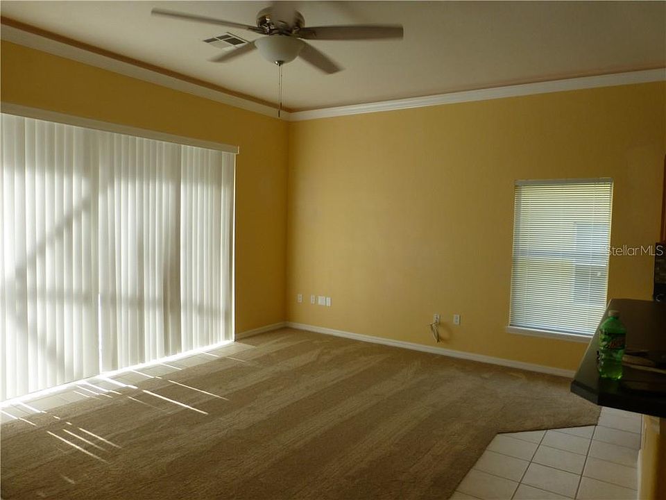 2nd image of 558 Cadiz Loop