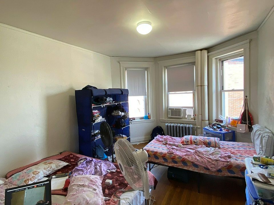 2nd image of 1161 Boylston St #21-1163