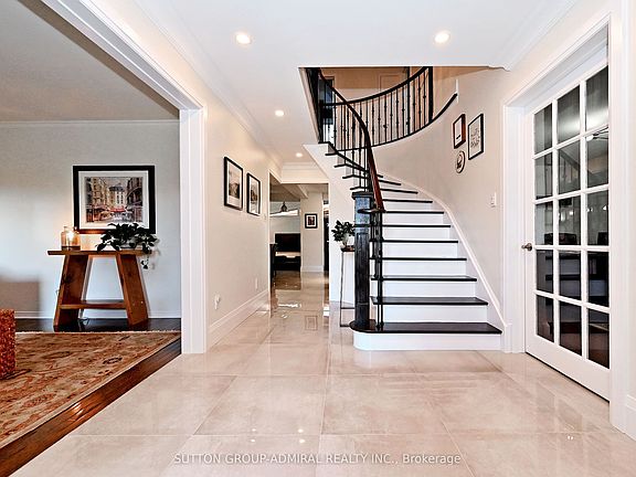 5th image of 62 Castlehill Rd