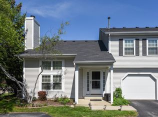 571 East Ave, Streamwood, IL