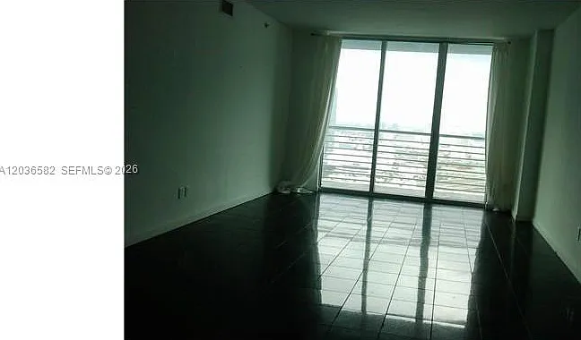 335 Biscayne Blvd #4200 — Photo 10