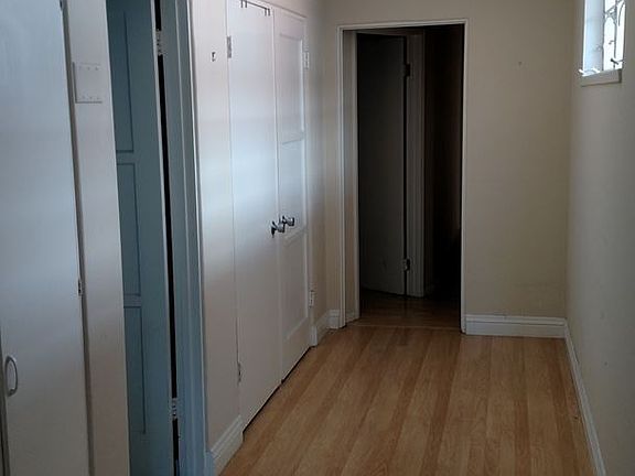 3rd image of 246 Nutmeg St