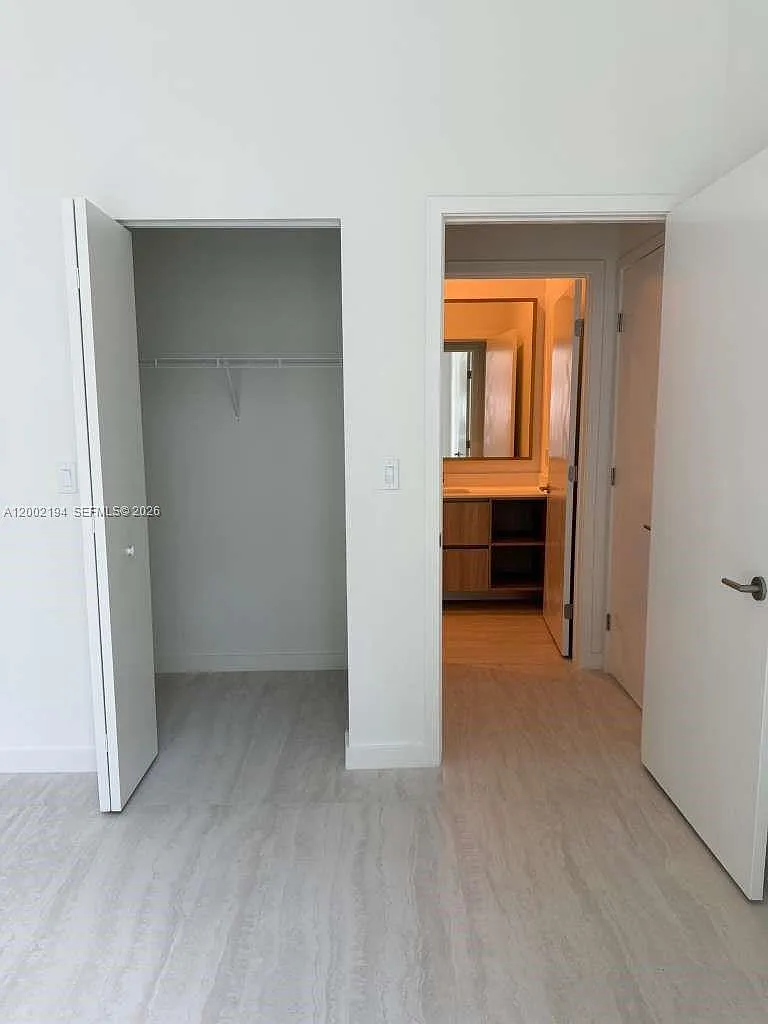 Viceroy Residence — Photo 4