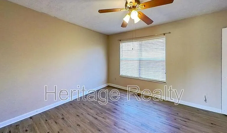 10503 Haleyford Ln — Photo 6