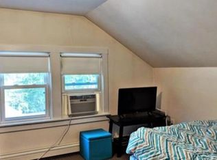 858 Vine Ave, Oshkosh, WI 54901