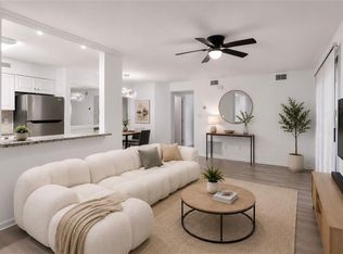 149 Windsor Castle Dr APT E, Newport News, VA 23608
