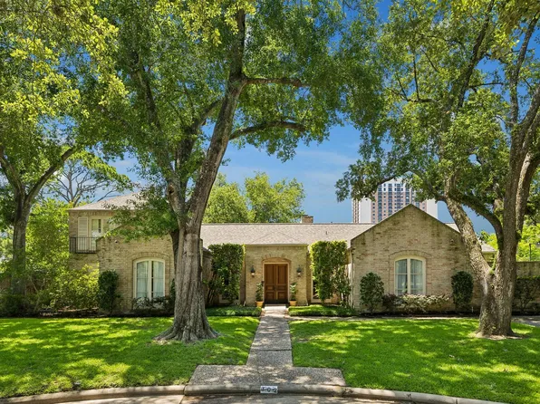 802 Briar Ridge Dr, Houston, TX 77057