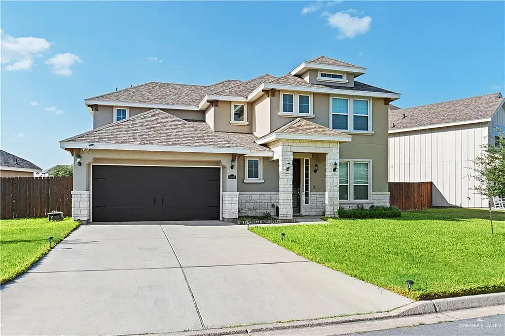 5 bed, 3.5 bath, 2976 sqft, $3,600 — Photo 2