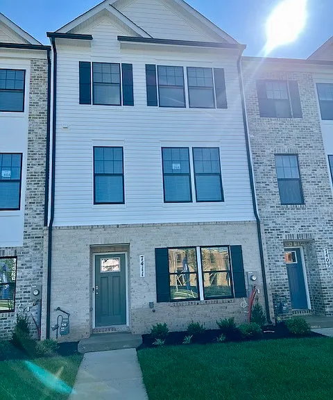 7411 Calm Retreat Blvd — Photo 2