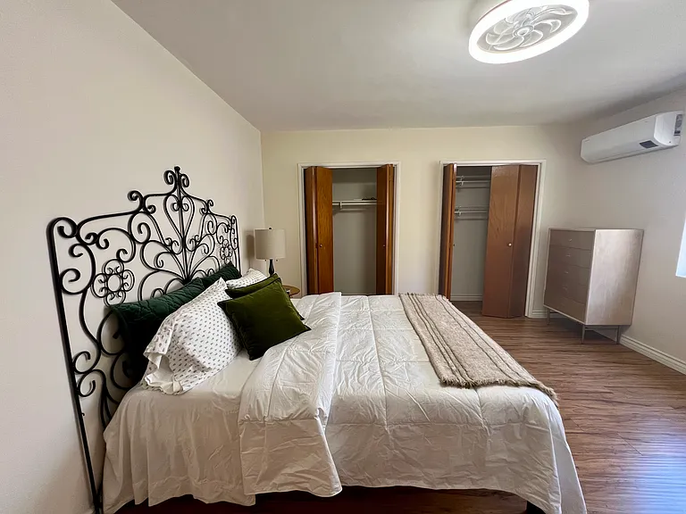 228 W Lemon Ave #B — Photo 12