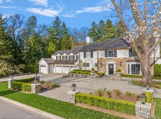 490 Martell Dr, Bloomfield Hills, MI