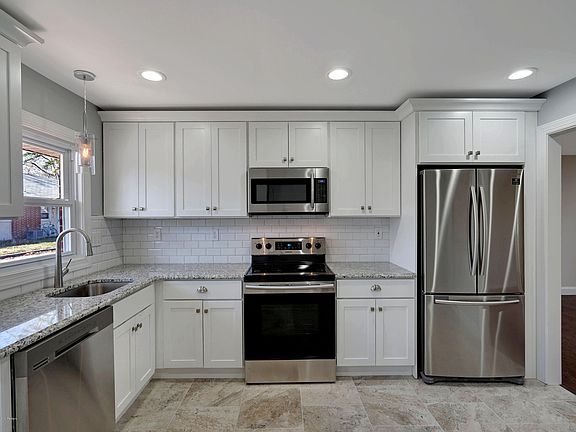 2nd image of 464 B Portsmouth Drive #1002