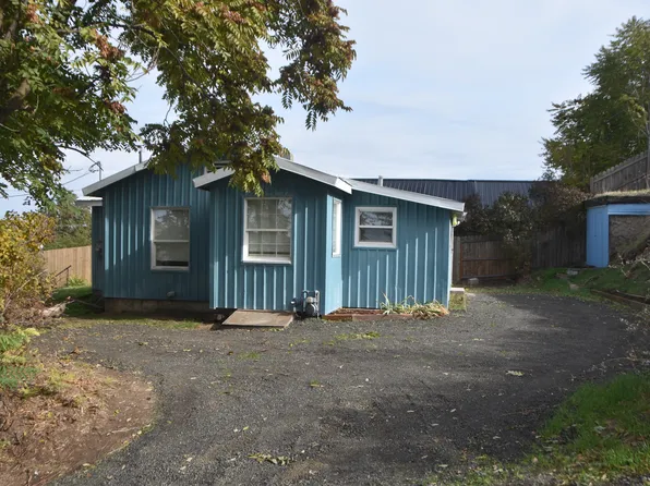 1204 SE Frazer Pl, Pendleton, OR 97801