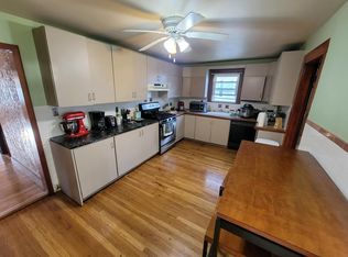 8 Spring St #2, Somerville, MA 02143